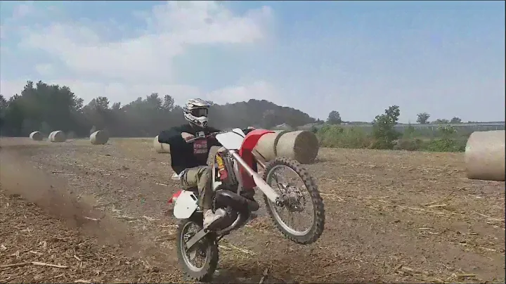 Honda CR 500 Wheelie + Crash