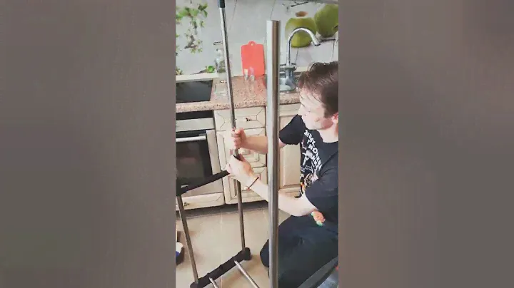 Сбор напольной вешалки или как собрать напольную стойку для вещей