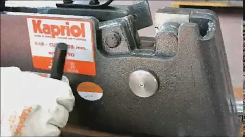 Ручные станки для резки арматуры Kapriol