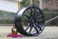 Комплект дисков Work Emotion cr-kai R16 7j ET40 5x100 (черные)
