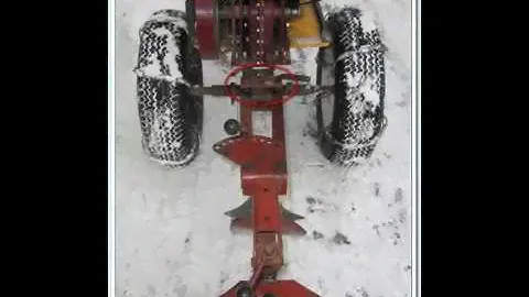 Плуг ПЦ-1-18 с мотоблоками КАСКАД и CROSSER CR-M10