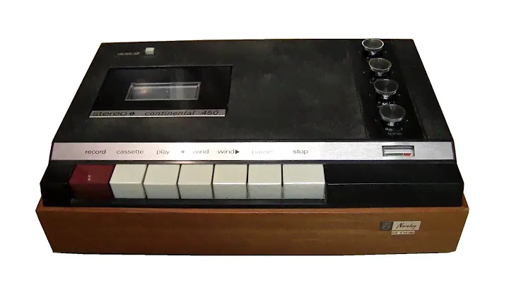 The first stereo cassette recorder - 1966 Philips EL3312 / Norelco 450