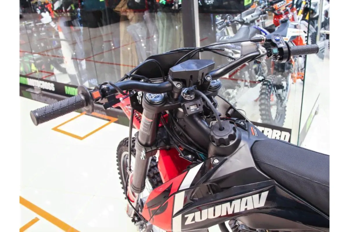 Мотоцикл кроссовый Zuumav FX CR 250CB BLACK 21/18