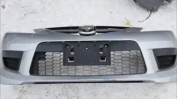 бампер передний Mazda 5
