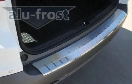 Накладки на задний бампер с загибом Alufrost Honda Cr-v IV (2012- )-1