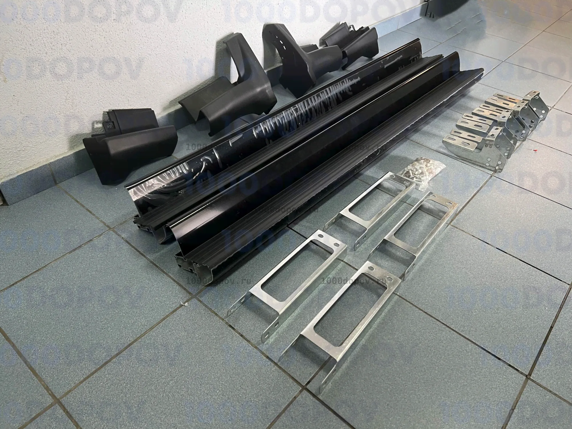 Пороги подножки на Honda CR-V 3 2006-2012 черные-4