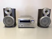 Onkyo CR-525 DAB Hifi System CD Amp DAB Tuner + JVC 2-Way Bass Reflex Speakers2