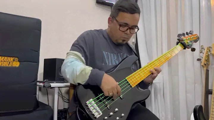 Probando el #markbass  GV5 gloxy