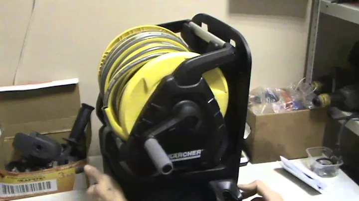 Комплект KARCHER: настенный бокс для аксесуаров с барабаном для шлангов