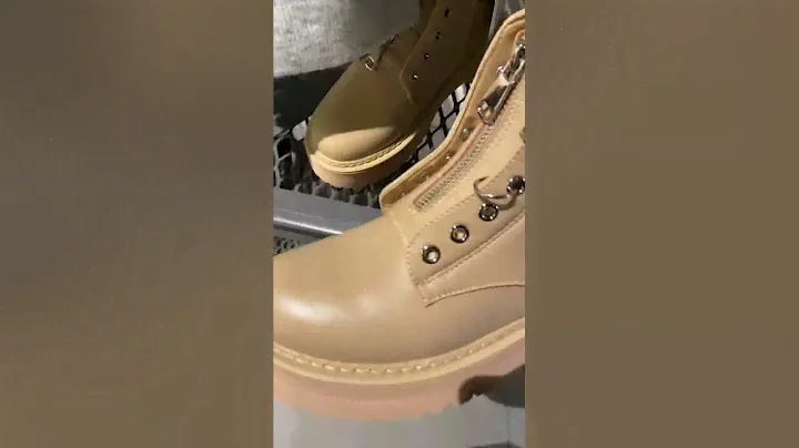 Сколько стоит шоппинг в магазине CROPP?