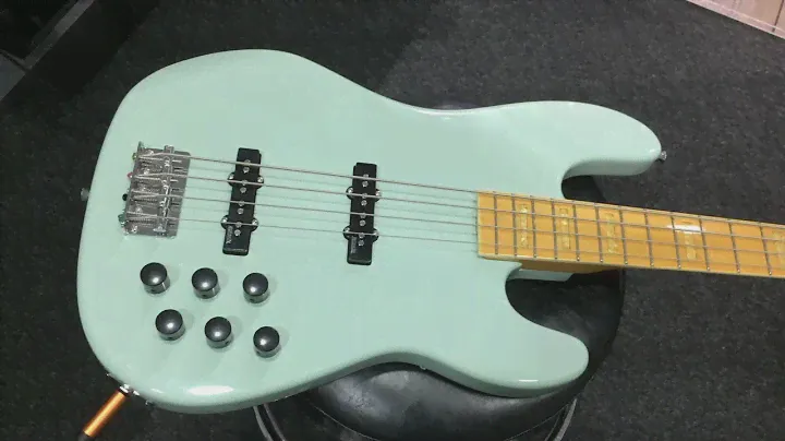 Markbass GV4 Gloxy Val Surf Green CR MP, a short test. Tasty!
