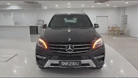Mercedes Benz ML400 4Matic R19 BI 2014 Black Rear Entertainment -SNR2161U