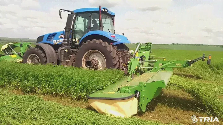 Триплекс комбинация косилок KRONE  EasyCut B 870 CR  и EasyCut F 320 CR в Сумской области
