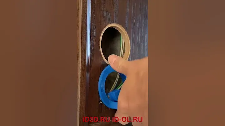 Фаскосниматель для подрозетников режет мебельный щит. Обычные лезвия.
