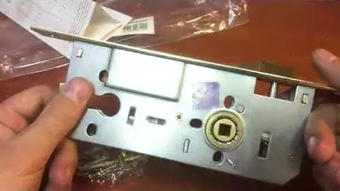 Замок врезной APECS 2600-G with BP / Замки врезные