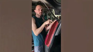 Как снять задние фары MAZDA 5