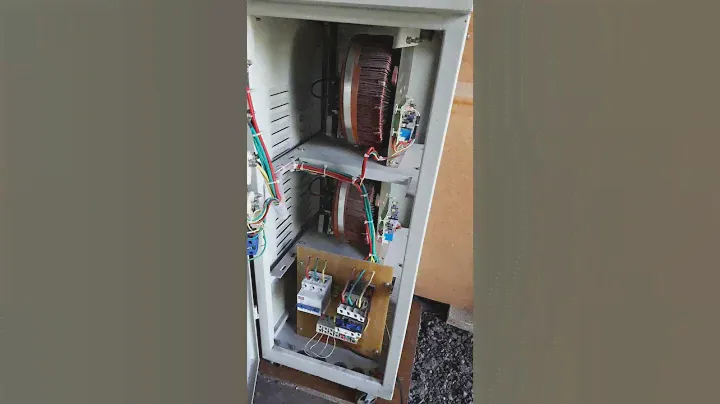 Стабилизатор напряжения СНЭ-15000 380