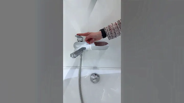 Смеситель для ванны Ravak Chrome CR #ваннаякомната #дизайнваннойкомнаты #сантехника #ванна
