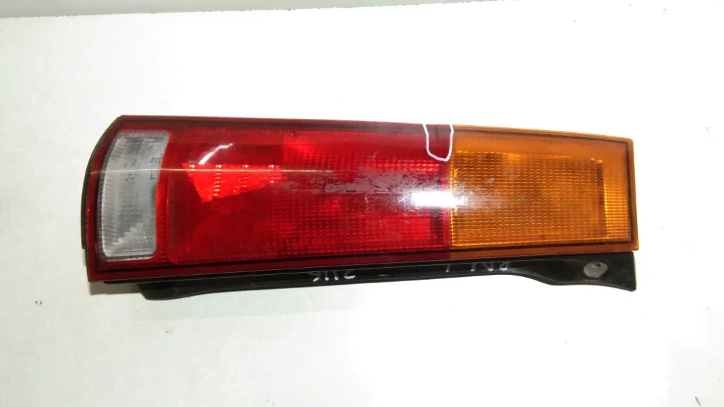 фонарь задний левый HONDA CR-V 1, RD1