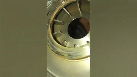 Grundfos dik milli CR 10-16 pompa susuz çalışmadan kaynaklı hasar .
