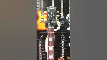 Guitarra Cort CR300 um dos melhores custo benefícios para guitarras LP !Disponível na Barramusic