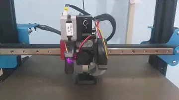 Creality CR-10 V2 linear Rail axi X / Hotend Volcano