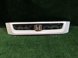 Решетка радиатора Honda Cr-V RD1 B20B 2001 (б/у)