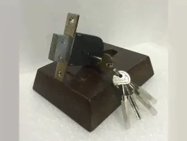 Apecs 90-K-CR Замок врезной