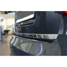Накладка на кромку крышки багажника Honda CR-V IV (2012-2015)